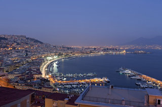 ACWS venue for April 2012, Naples, Italy, at night. Photo:2012 ACEA/Gilles Martin-Raget