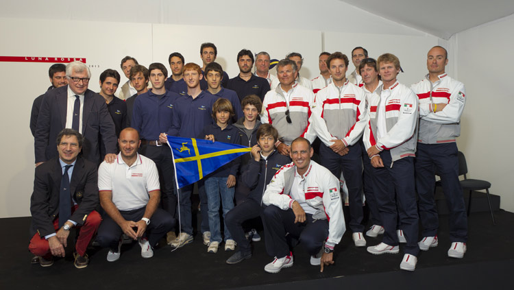 Team members.  Photo:2012 Carlo Borlenghi